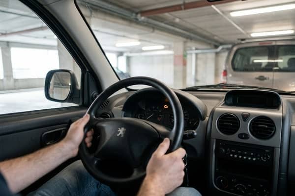 Illustration — Quels voyants du tableau de bord Peugeot Partner reviennent le plus souvent ?
